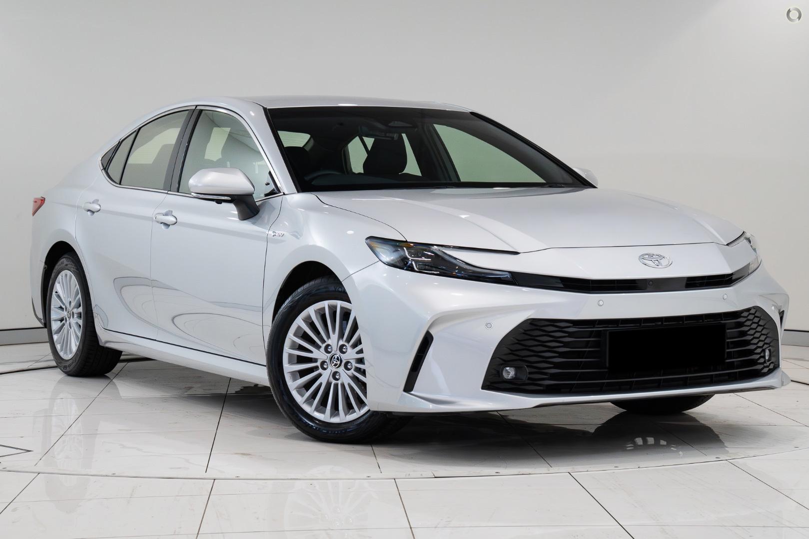 2026 New Toyota Camry AXVH80R