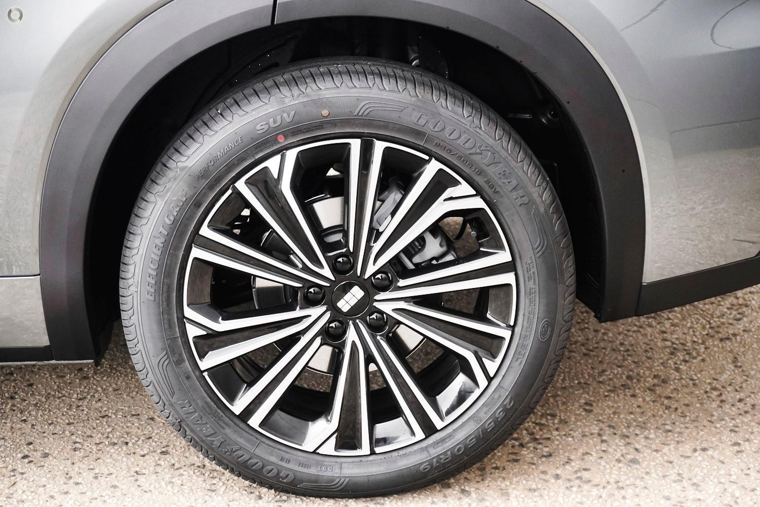 2025 Geely Starray EM-i Inspire — photo 15