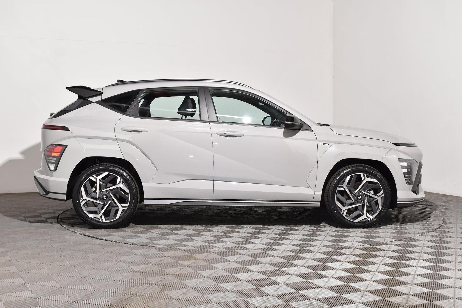 2023 Hyundai Kona N Line — photo 9