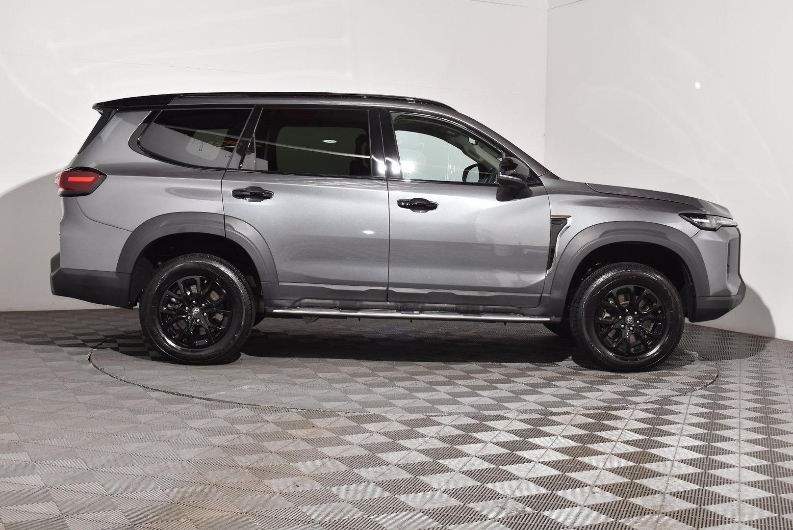 2025 LDV D90 Executive — photo 10