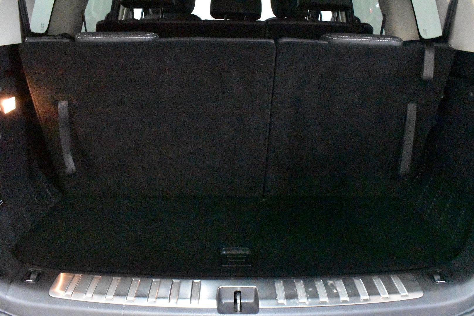 2025 LDV D90 Executive — photo 16