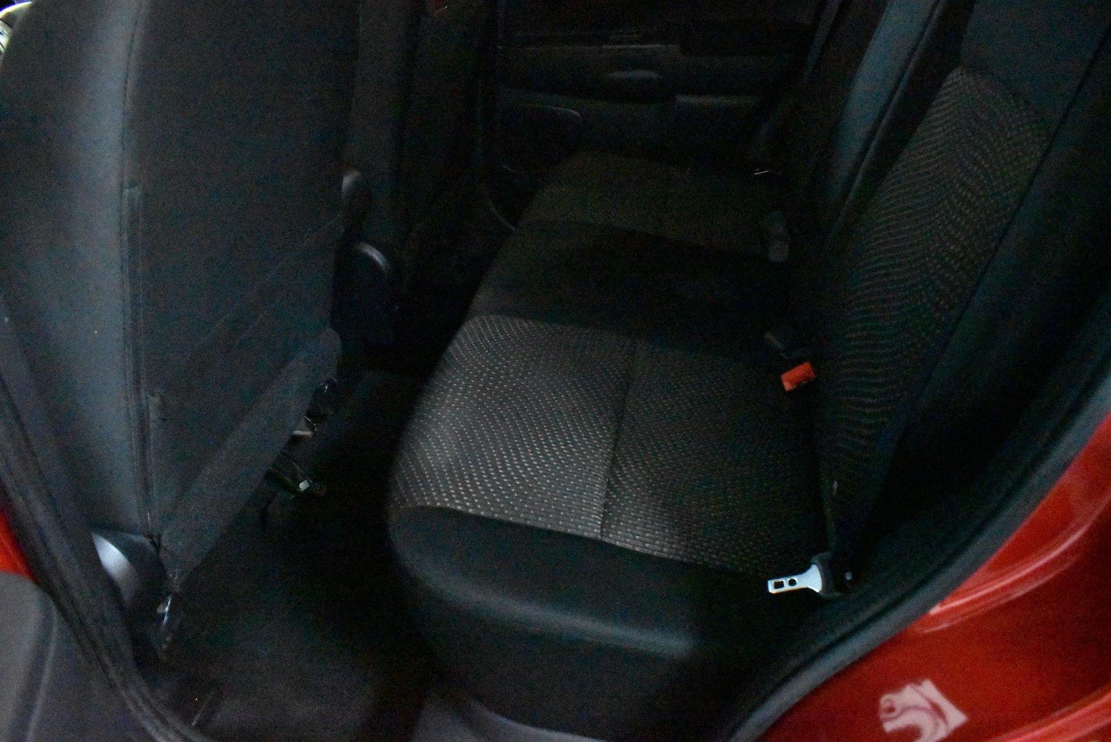 2016 Mitsubishi ASX LS — photo 8