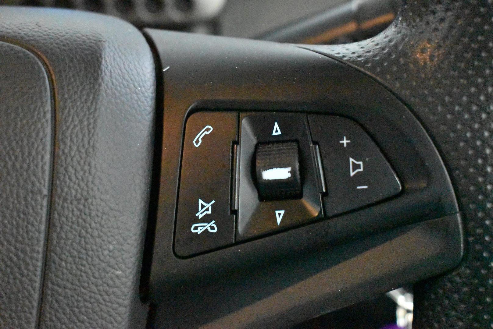 2013 Holden Barina CD — photo 22
