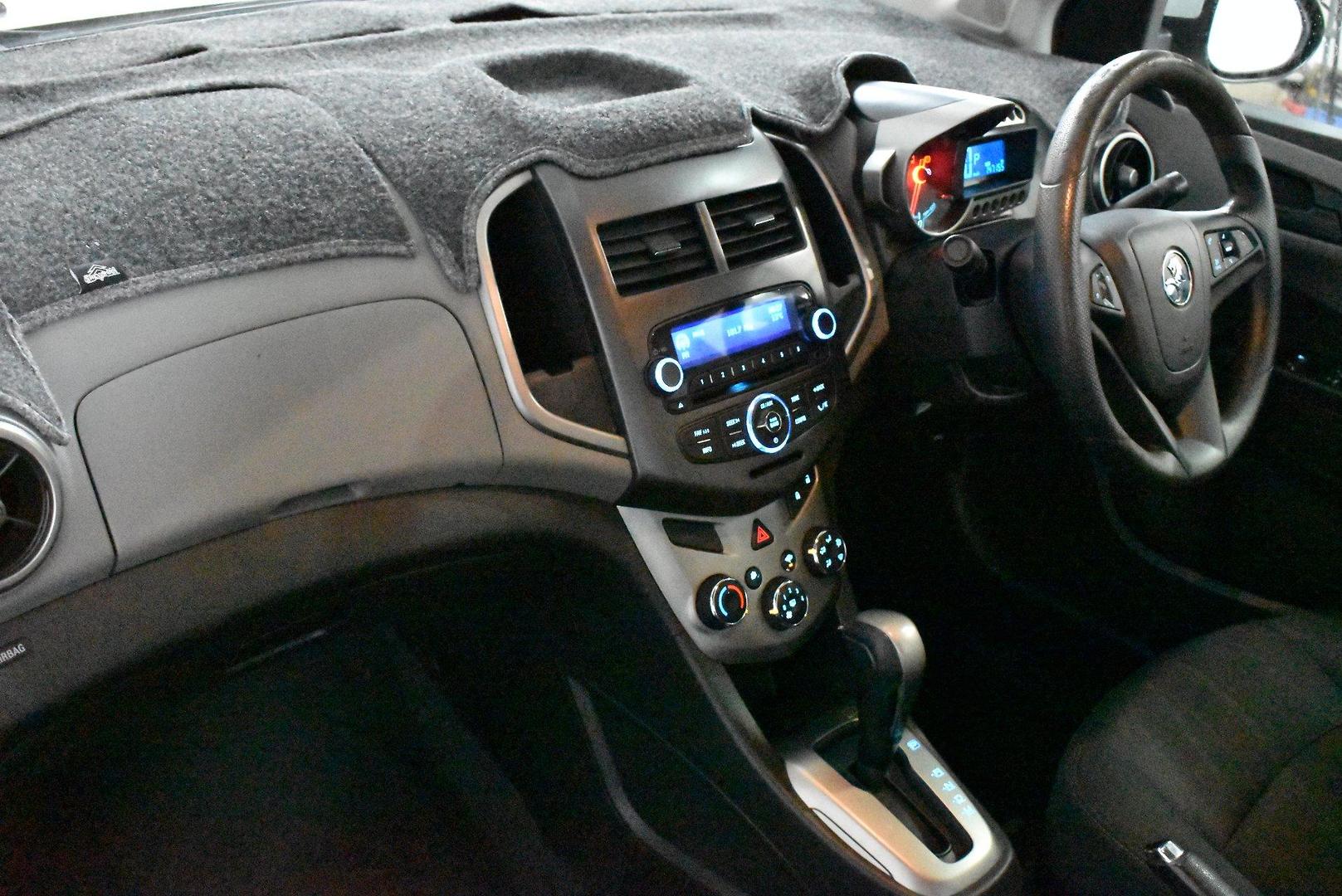 2013 Holden Barina CD — photo 6
