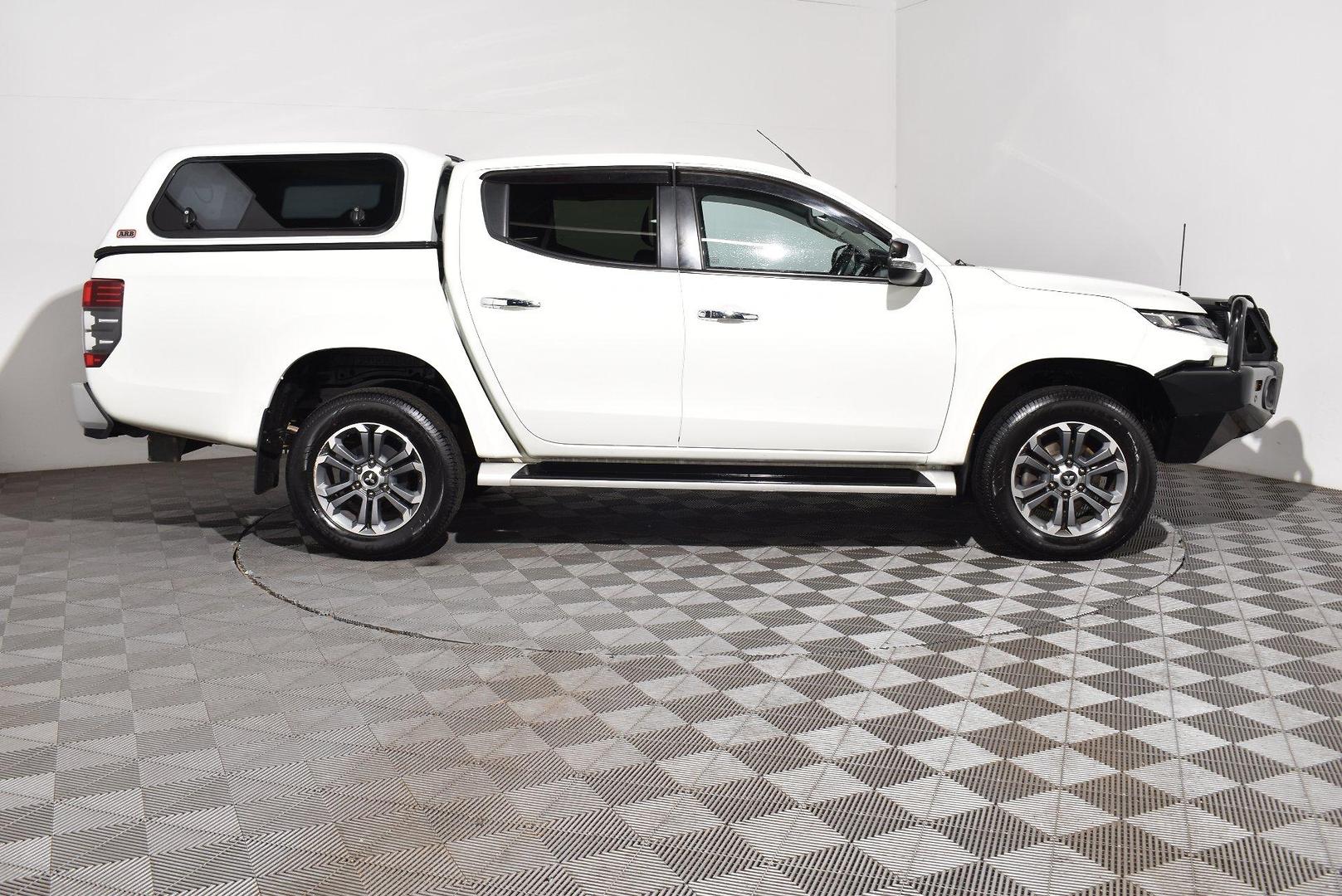 2021 Mitsubishi Triton GLS — photo 10