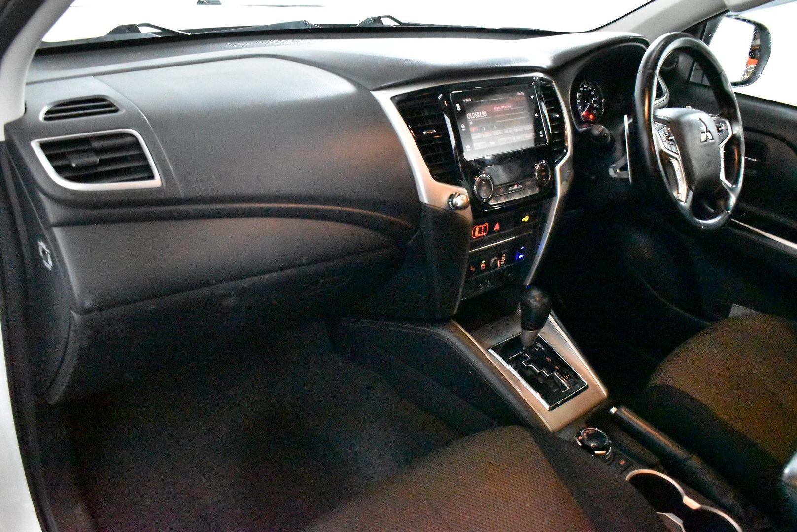 2021 Mitsubishi Triton GLS — photo 6