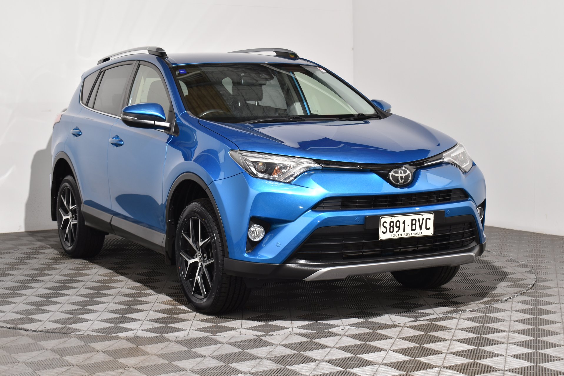 2018 Used Toyota RAV4 ZSA42R