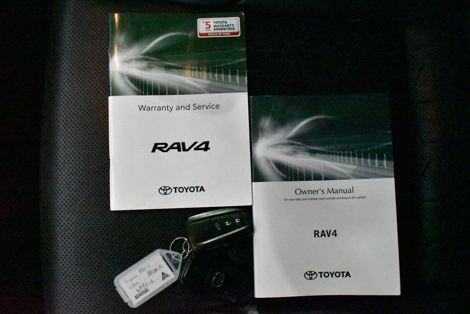 2020 Toyota RAV4 Edge — photo 26