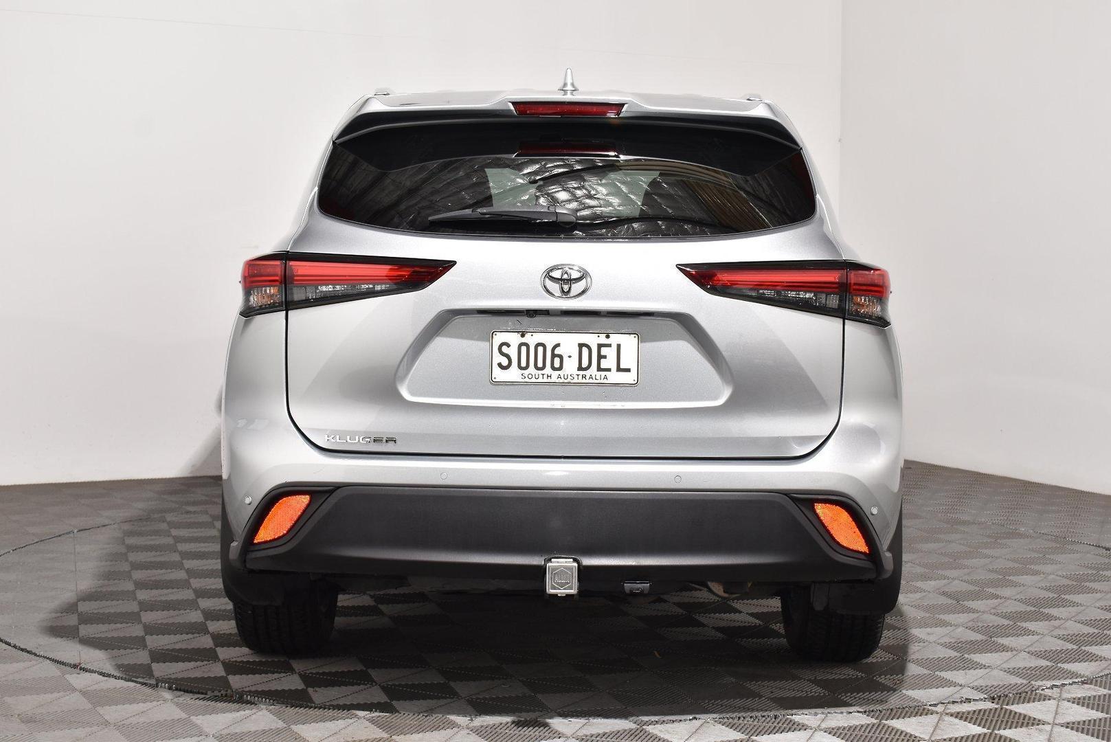 2021 Toyota Kluger GXL — photo 4