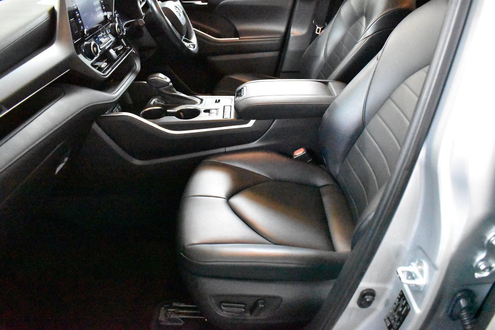 2021 Toyota Kluger GXL — photo 7