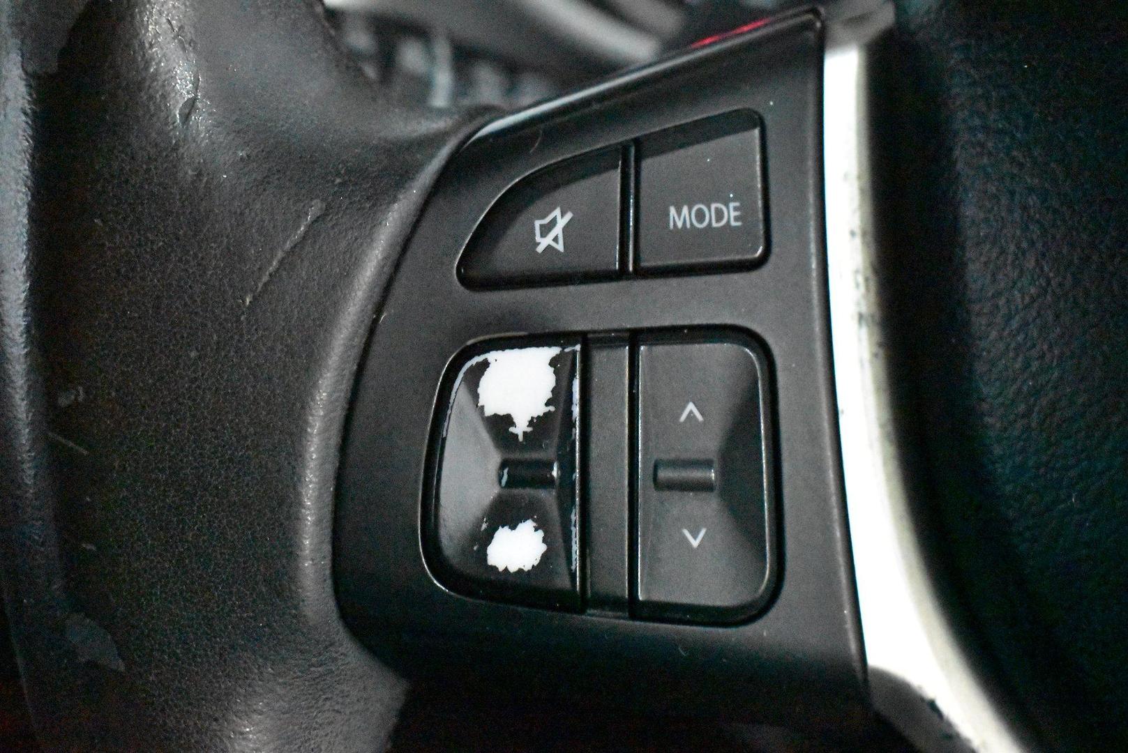 2017 Suzuki Vitara RTS — photo 20