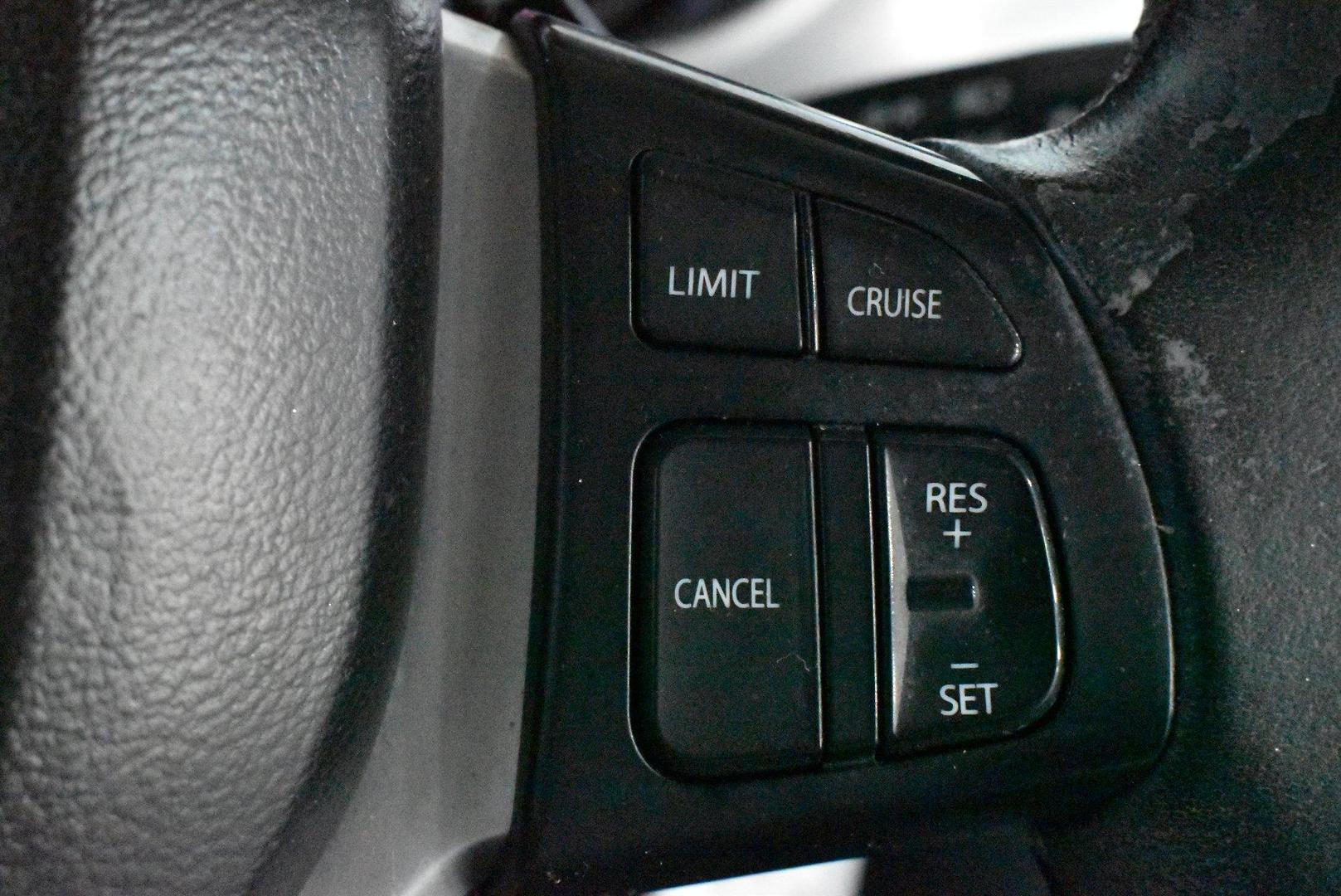 2017 Suzuki Vitara RTS — photo 21
