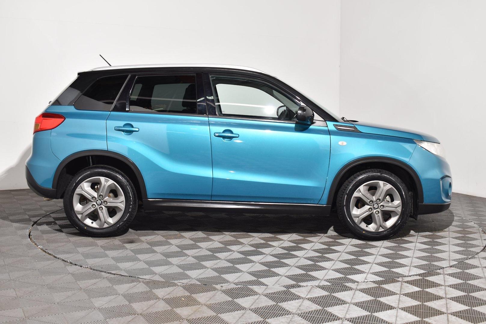 2017 Suzuki Vitara RTS — photo 9