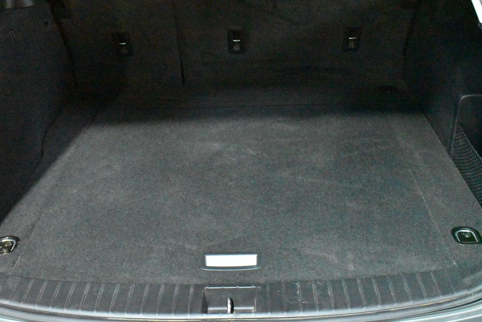 2015 Holden Commodore SS — photo 16
