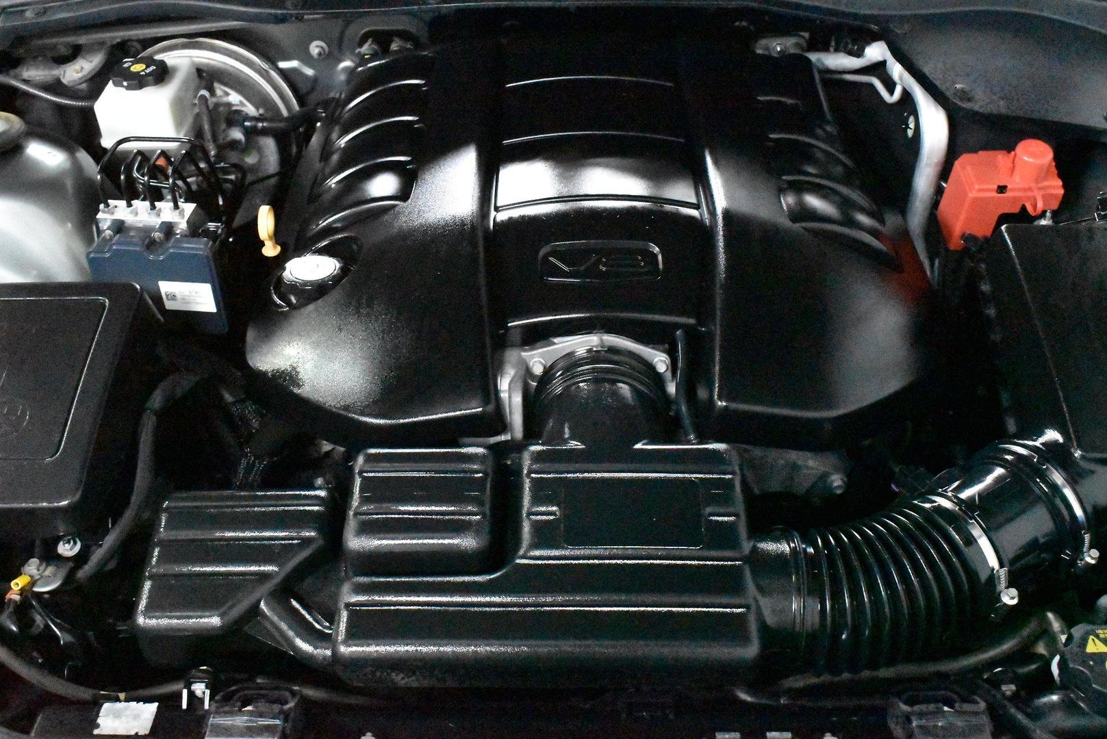 2015 Holden Commodore SS — photo 17