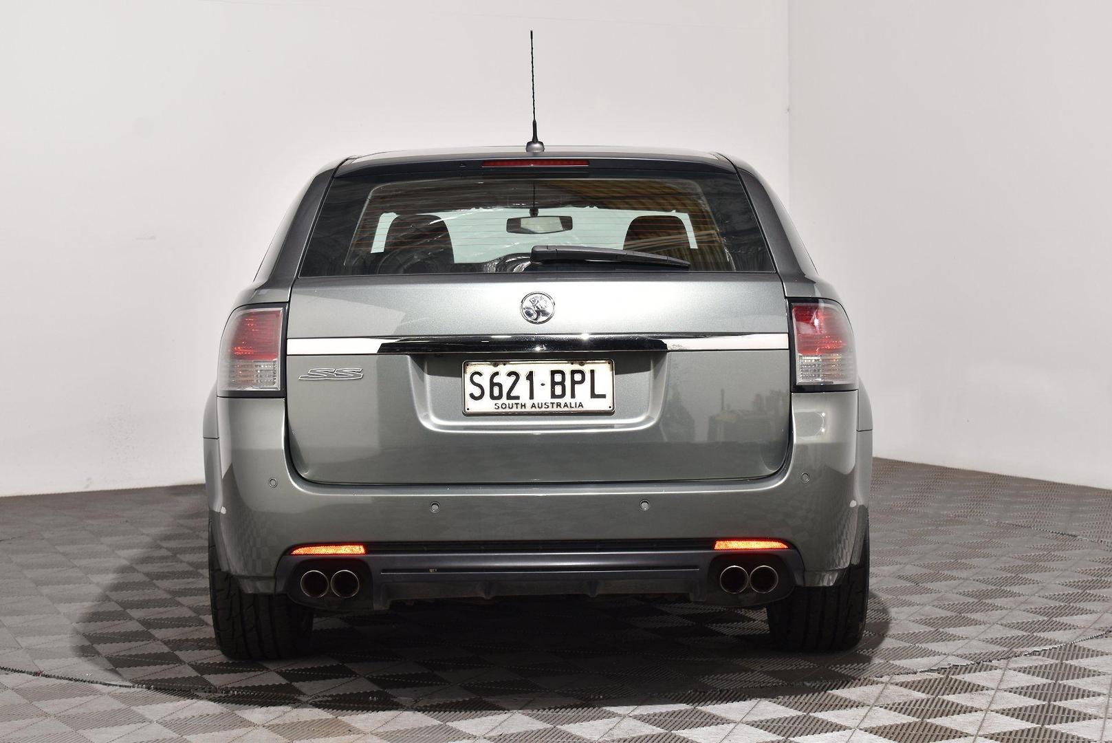 2015 Holden Commodore SS — photo 4