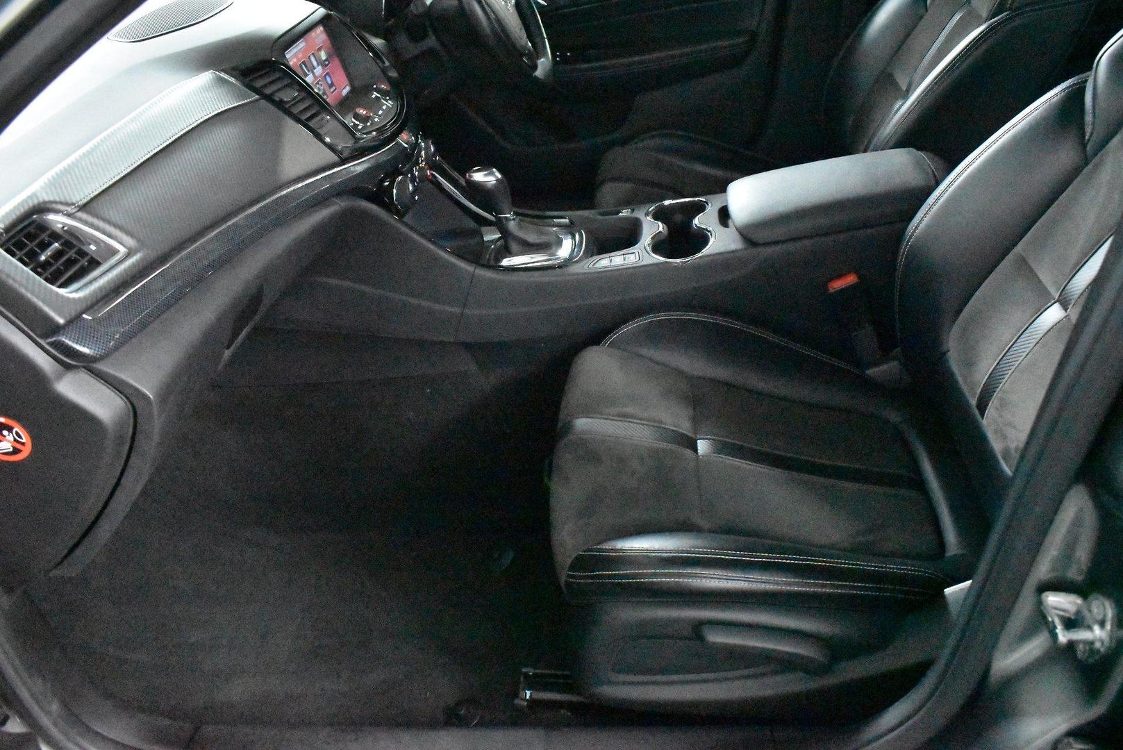 2015 Holden Commodore SS — photo 7