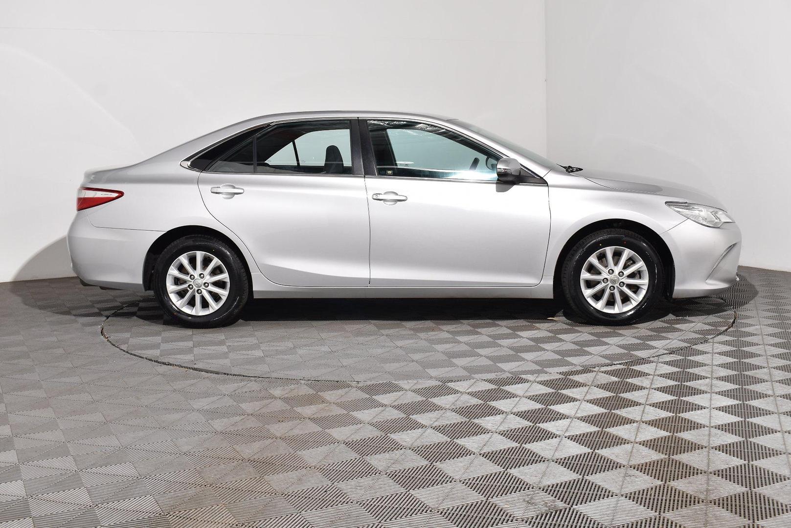 2017 Toyota Camry Altise — photo 10