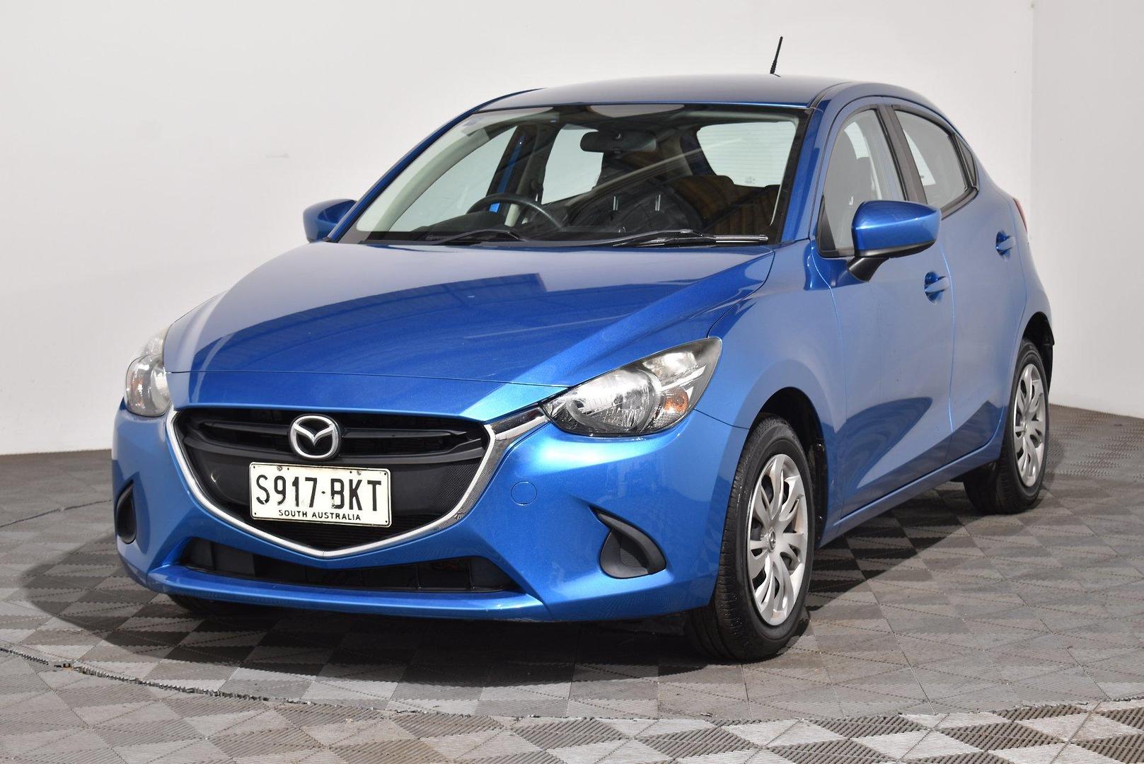 2016 Mazda 2 Neo — photo 13