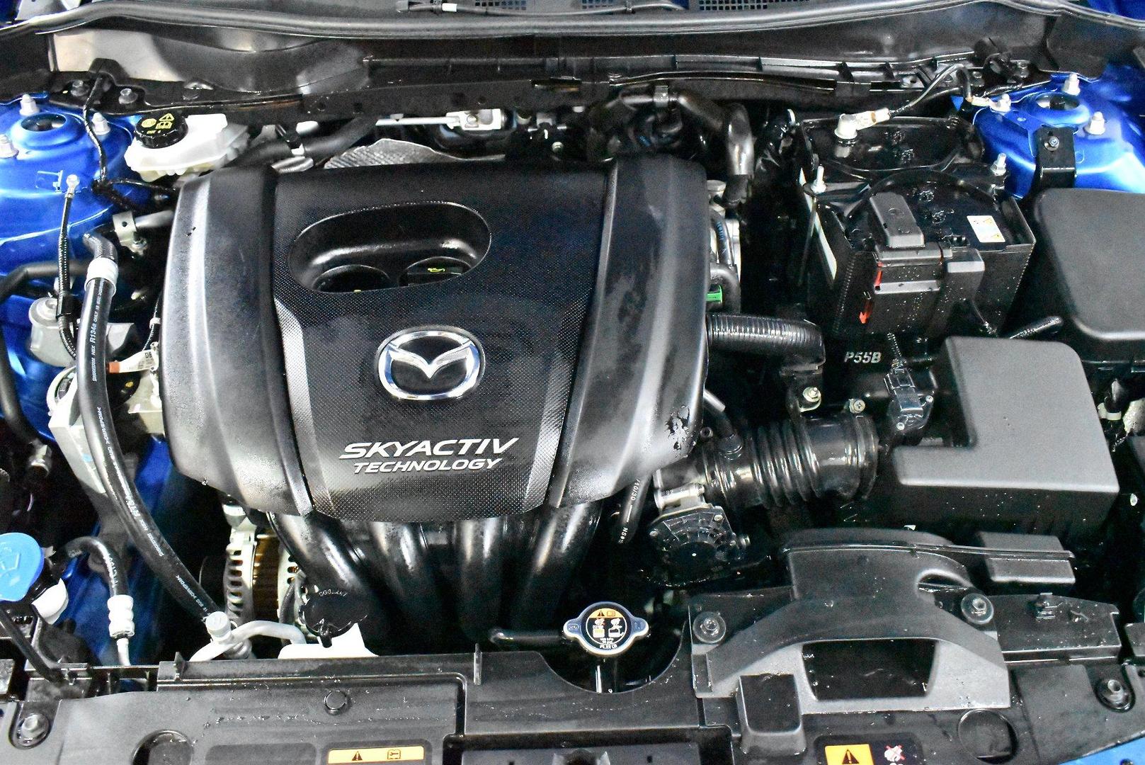 2016 Mazda 2 Neo — photo 17