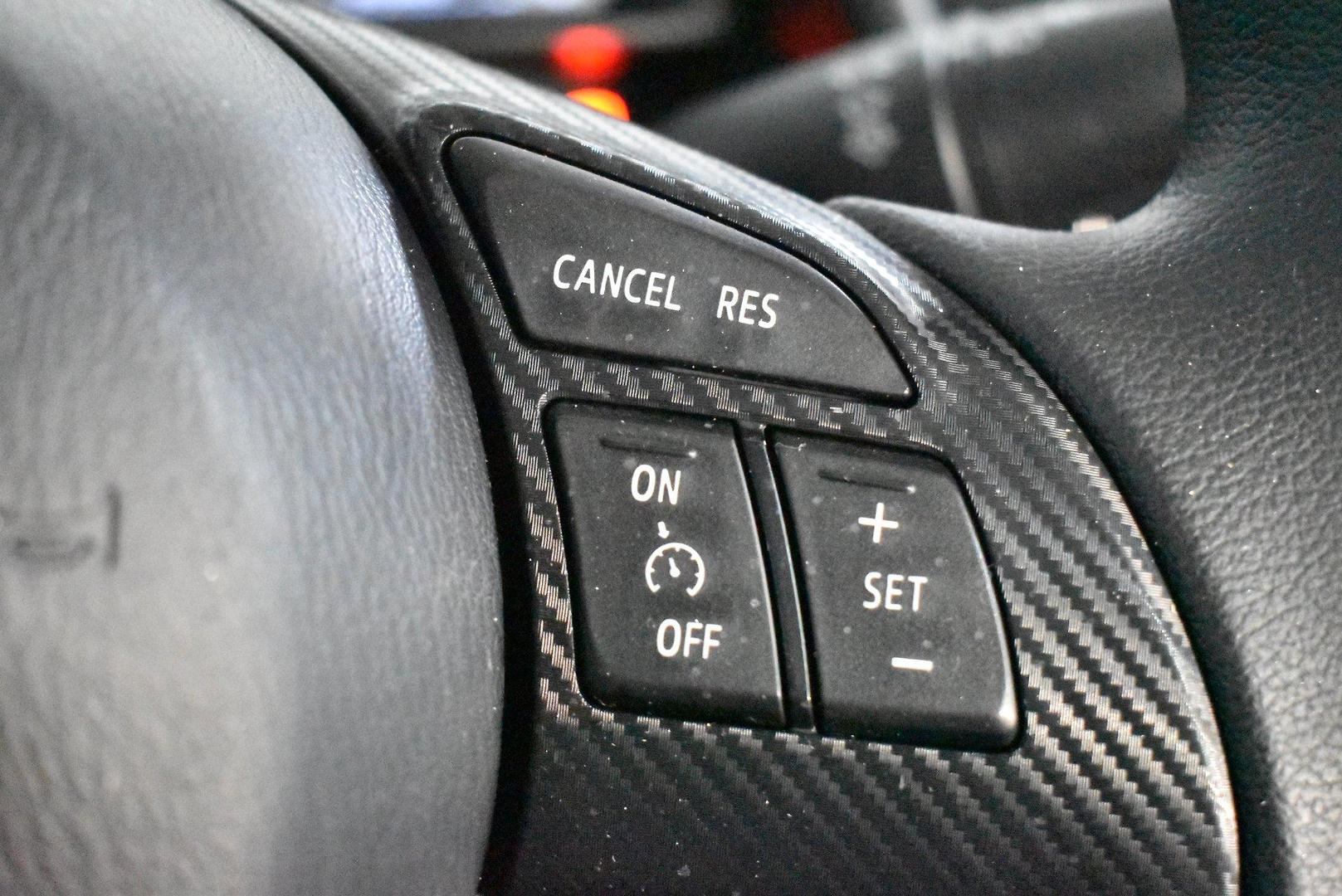 2016 Mazda 2 Neo — photo 22