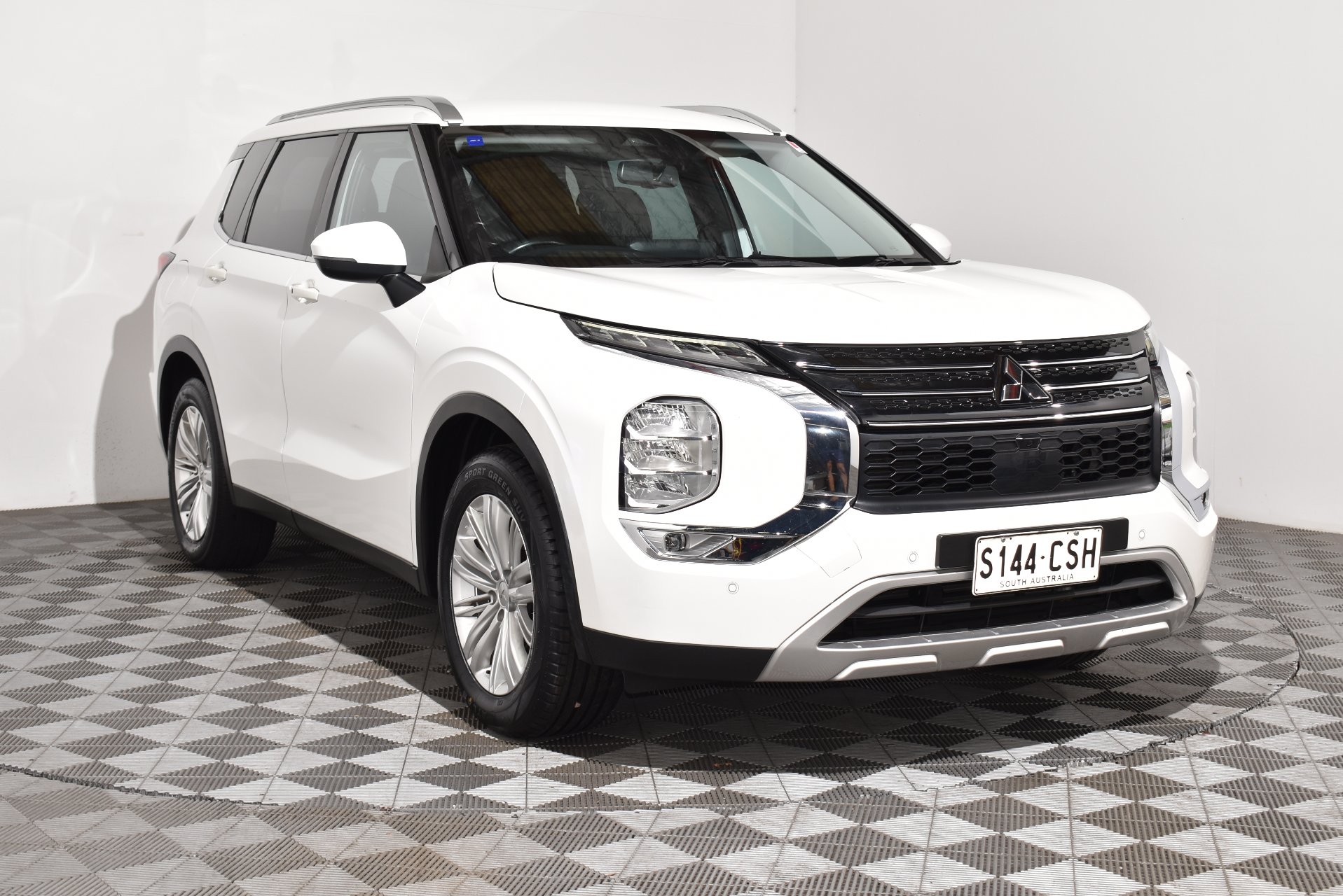 2022 Used Mitsubishi Outlander ZM