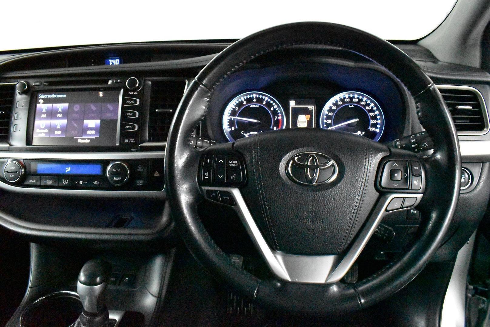 2018 Toyota Kluger Grande — photo 5