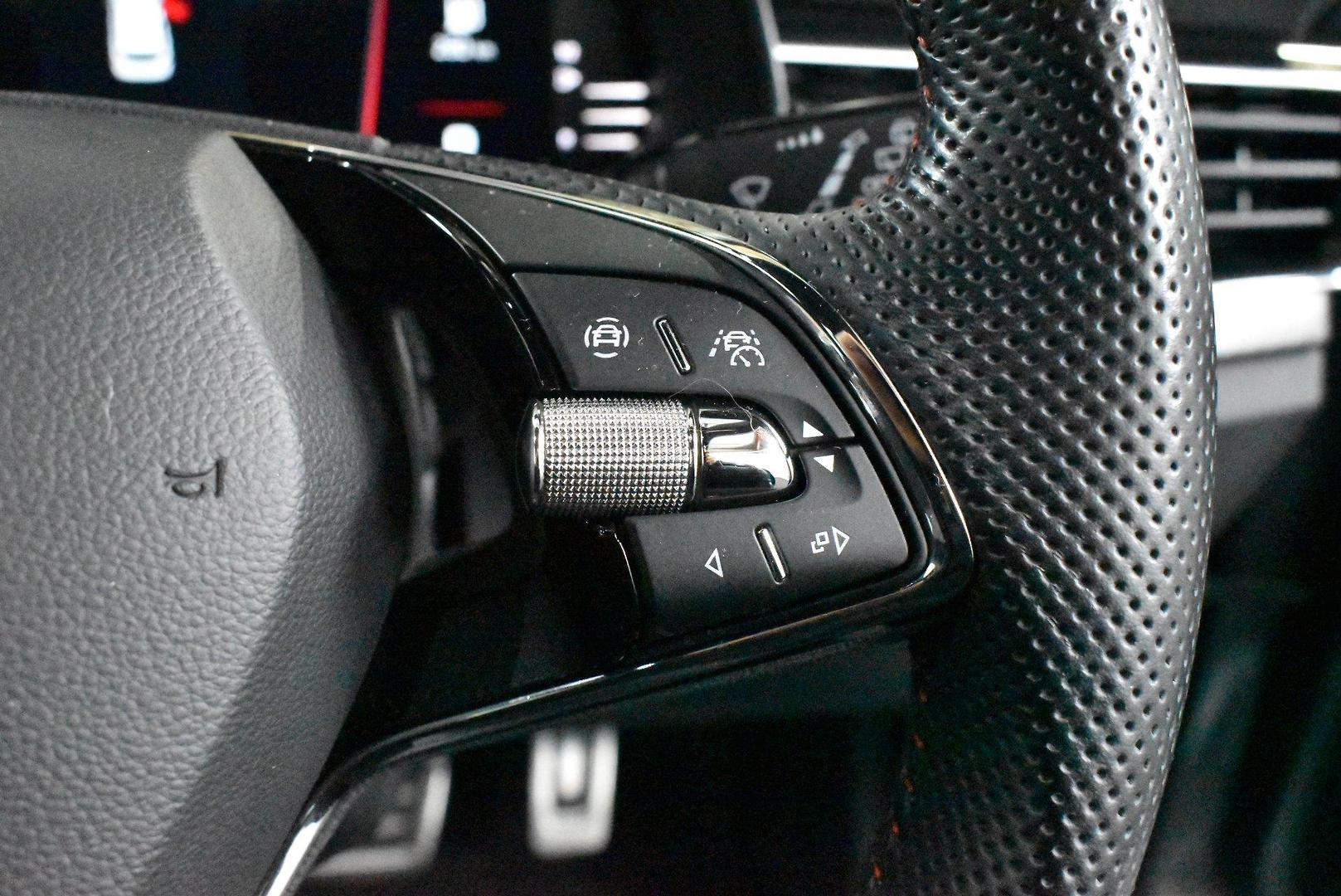 2022 SKODA Kamiq 110TSI Monte Carlo — photo 22