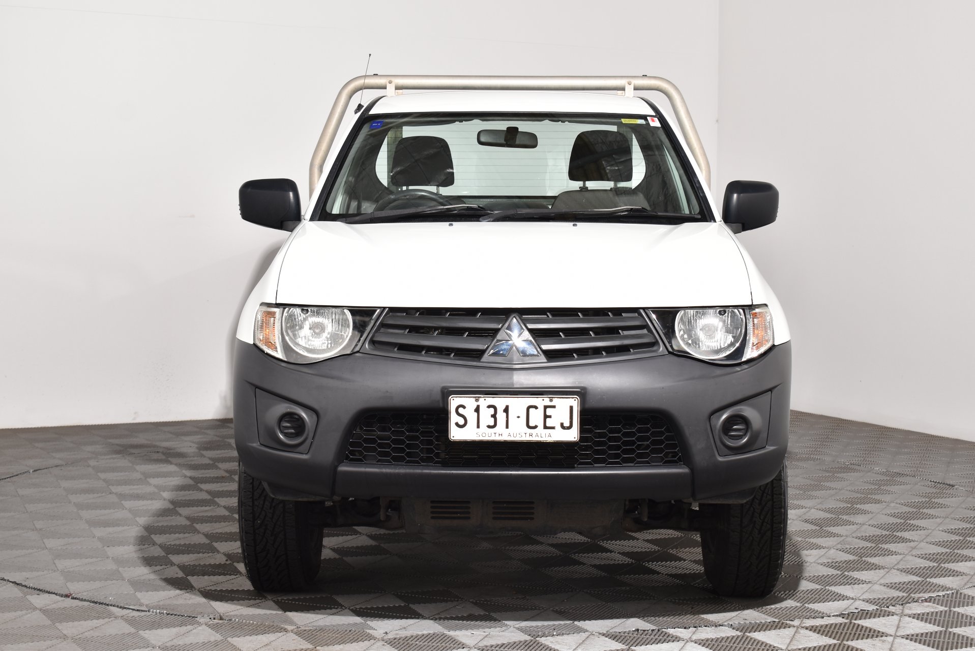 2014 Mitsubishi Triton GL — photo 3