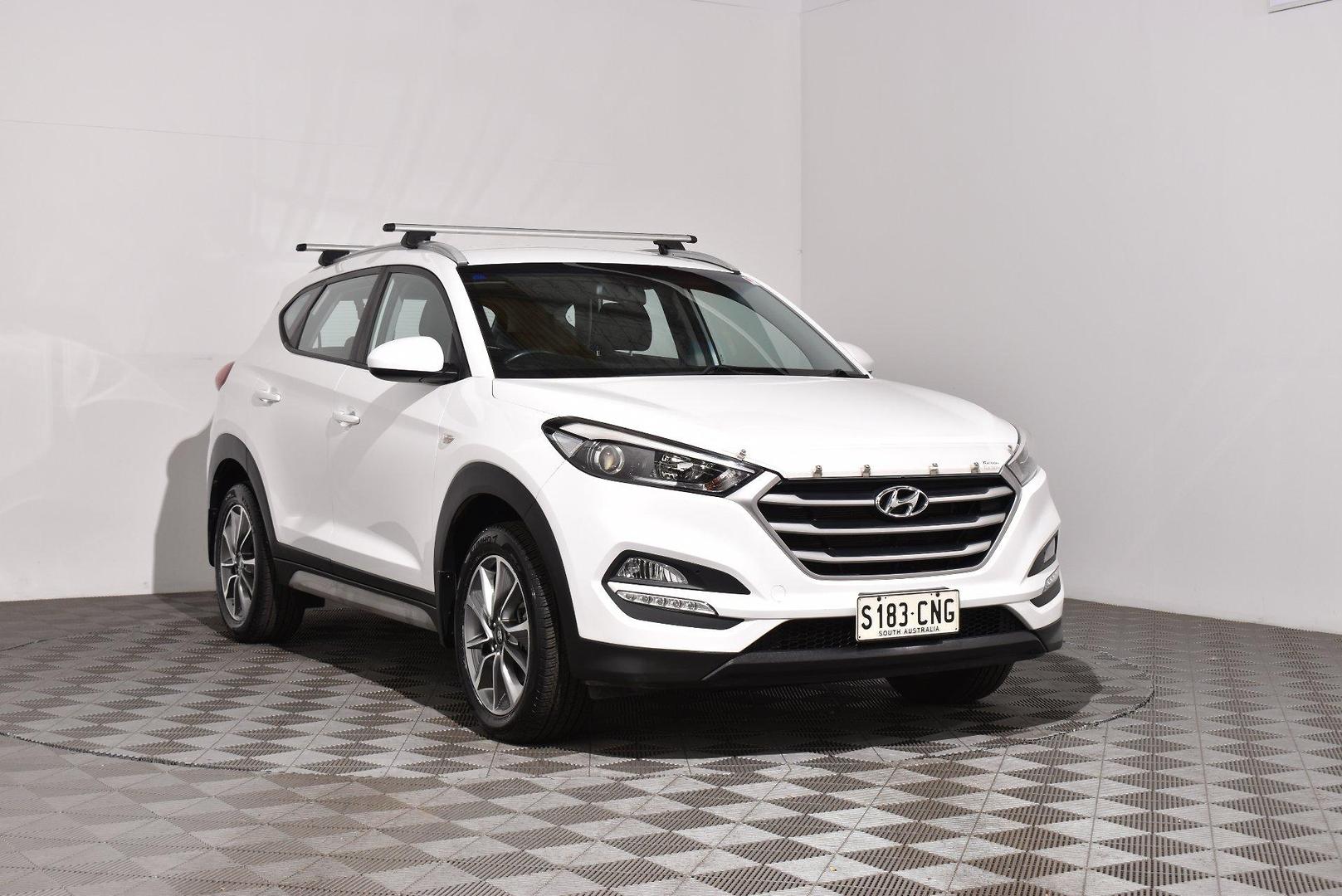 2017 Hyundai Tucson Active X — photo 1