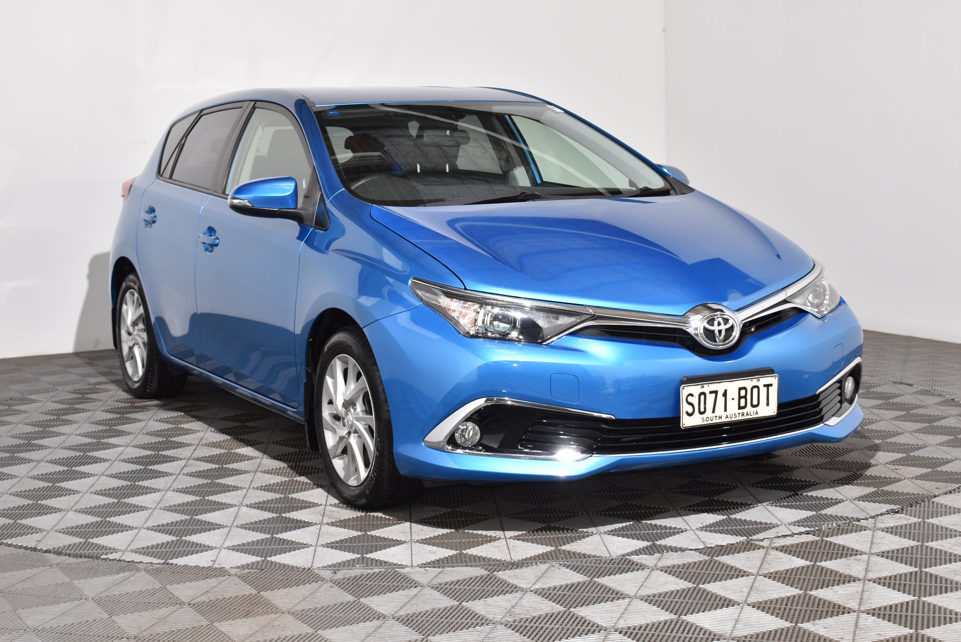 2017 Used Toyota Corolla ZRE182R