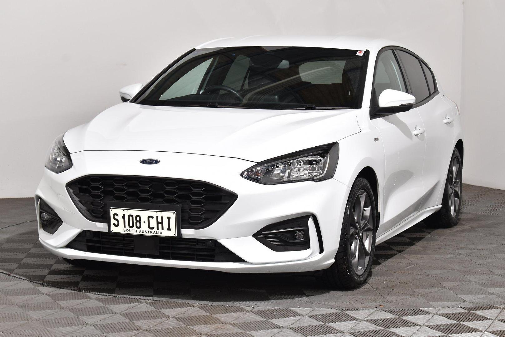 2020 Ford Focus STLine — photo 12