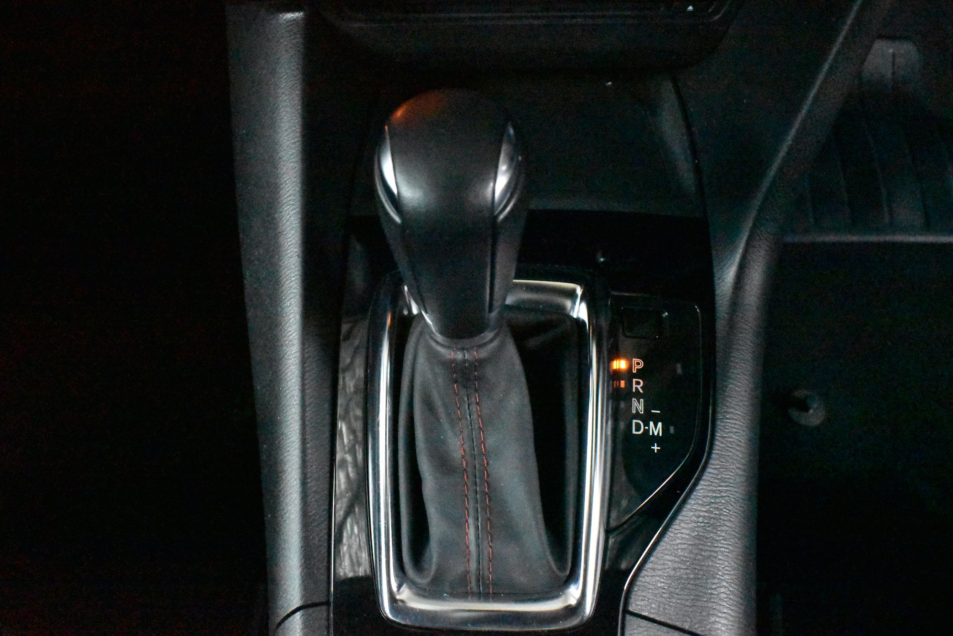 2014 Mazda 3 SP25 Astina — photo 19