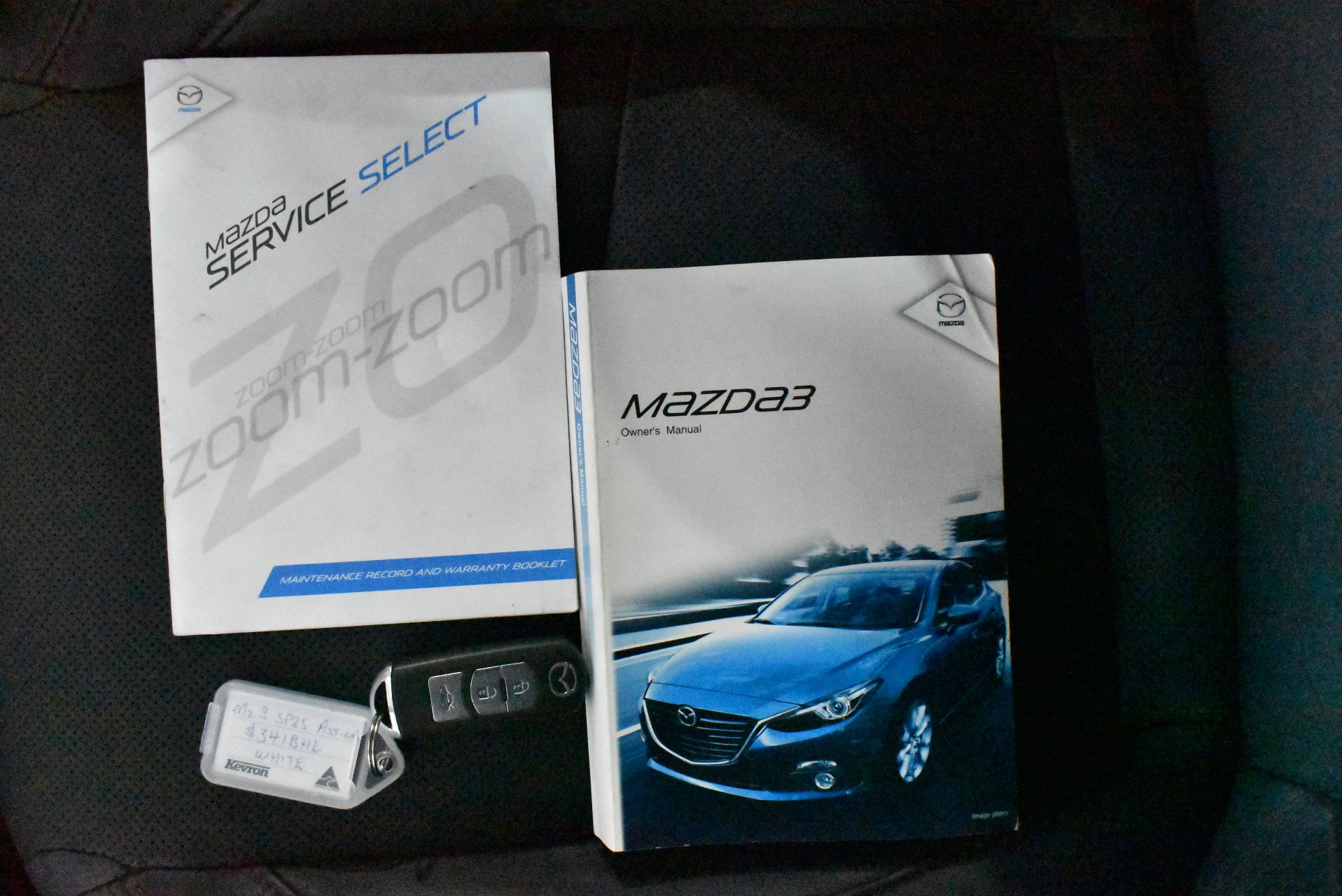 2014 Mazda 3 SP25 Astina — photo 25