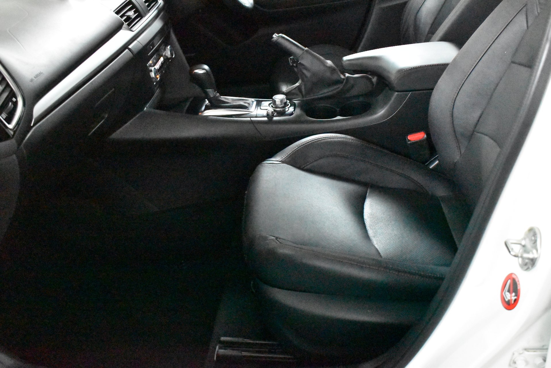 2014 Mazda 3 SP25 Astina — photo 7