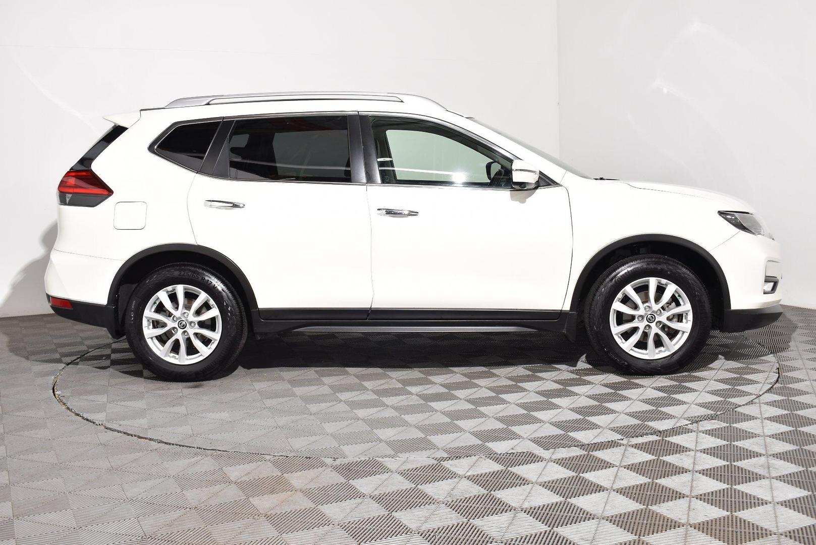 2018 Nissan X-TRAIL STL — photo 10