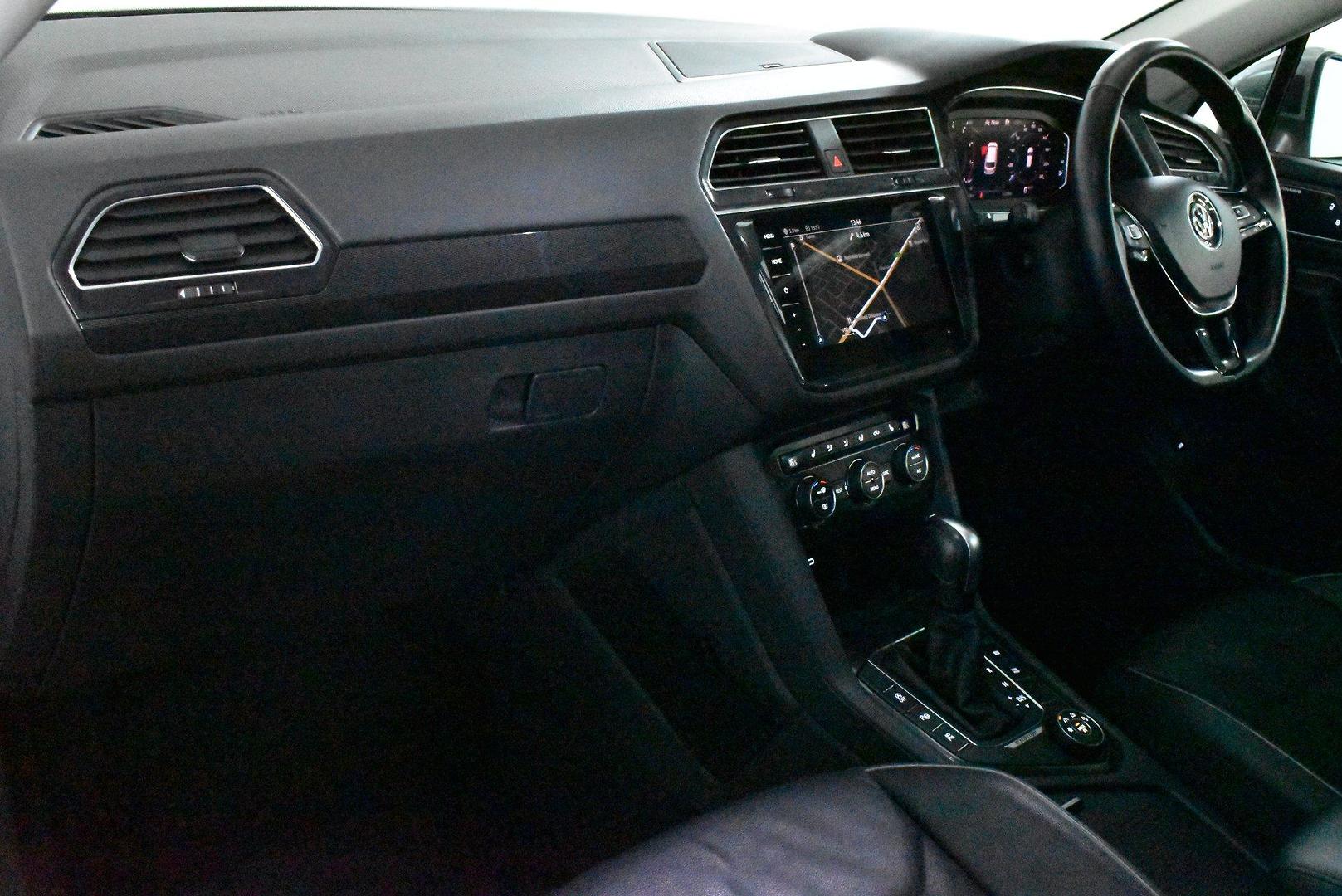 2020 Volkswagen Tiguan 162TSI Highline Allspace — photo 6