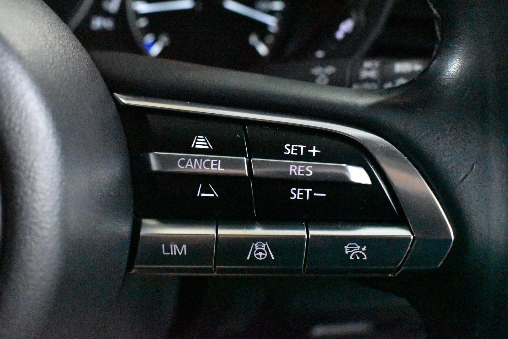 2021 Mazda CX-30 G20 Evolve — photo 22