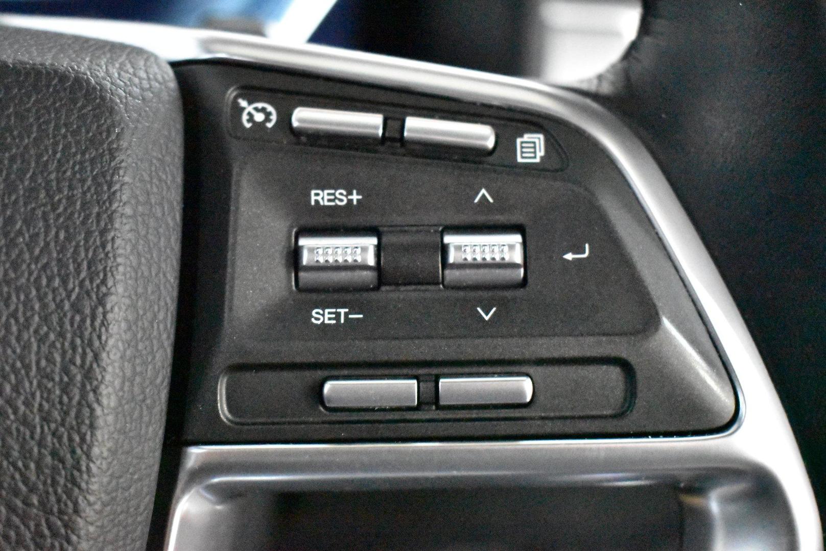 2021 SsangYong Rexton Ultimate — photo 22