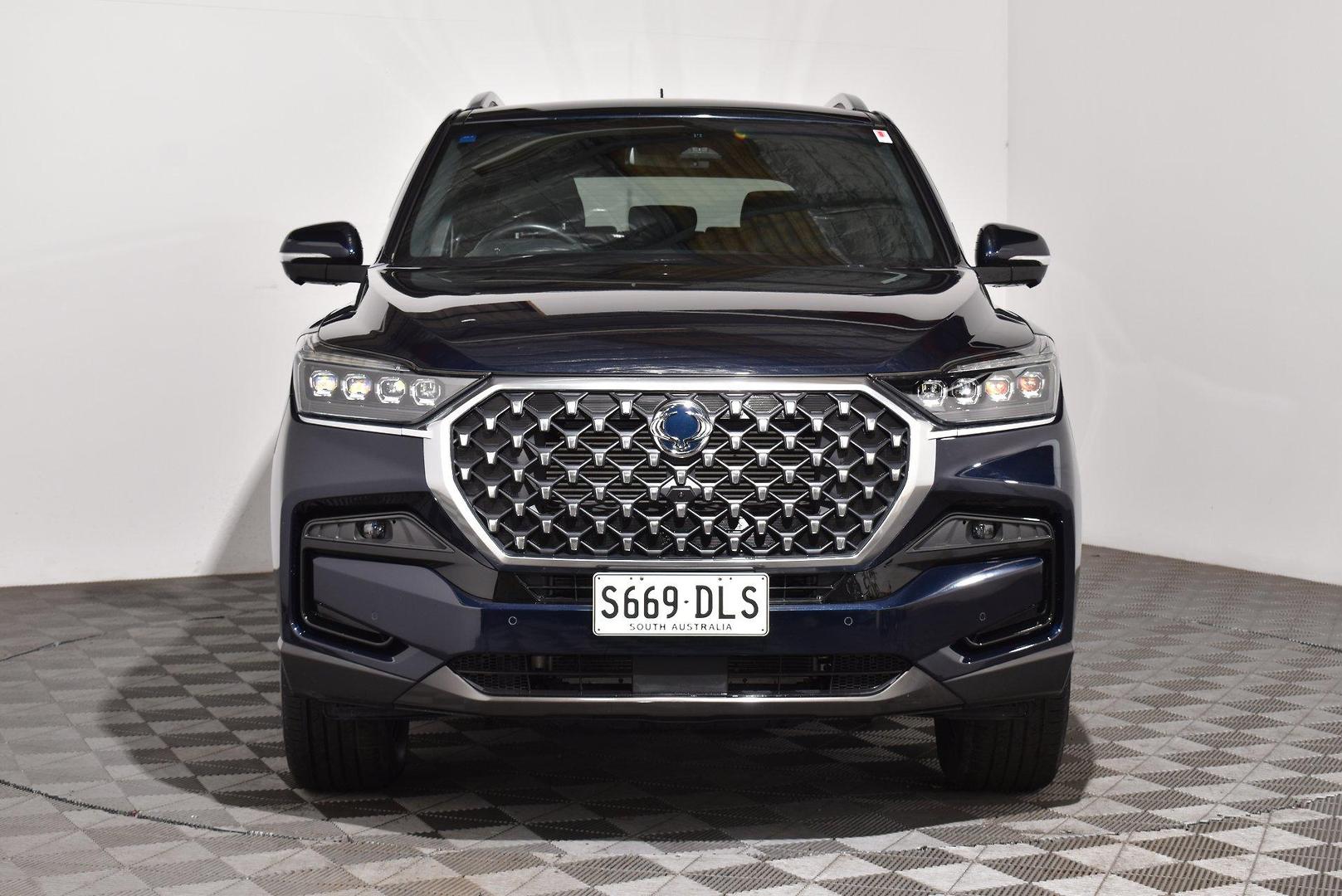 2021 SsangYong Rexton Ultimate — photo 3