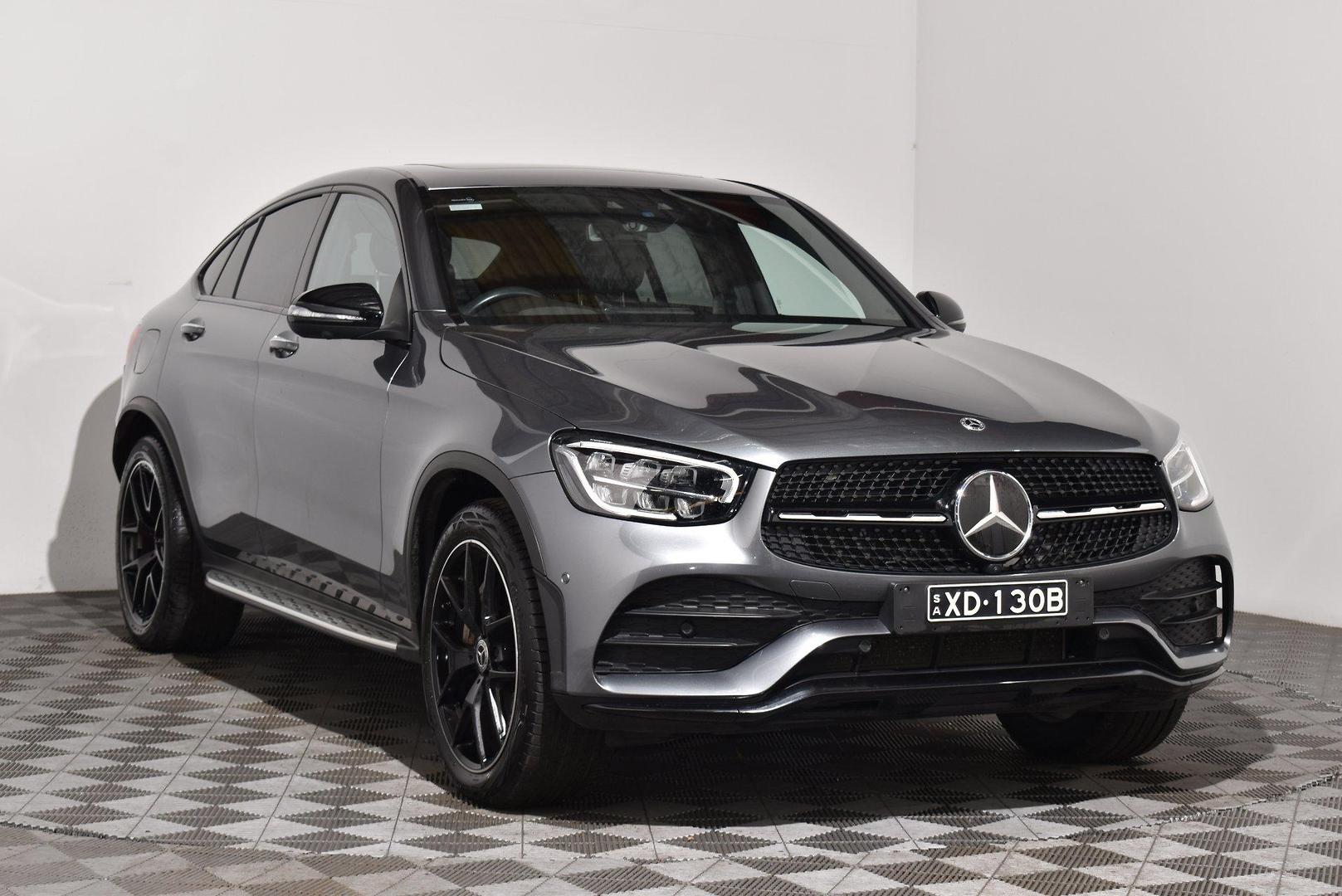 2022 Mercedes-Benz GLC-Class GLC300 — photo 1