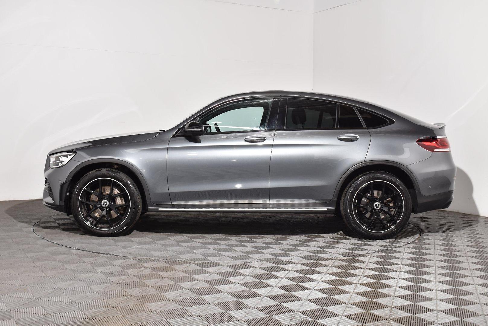 2022 Mercedes-Benz GLC-Class GLC300 — photo 11