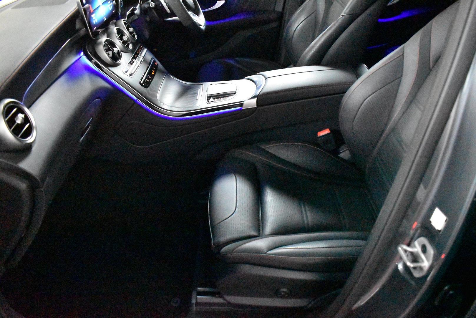 2022 Mercedes-Benz GLC-Class GLC300 — photo 7