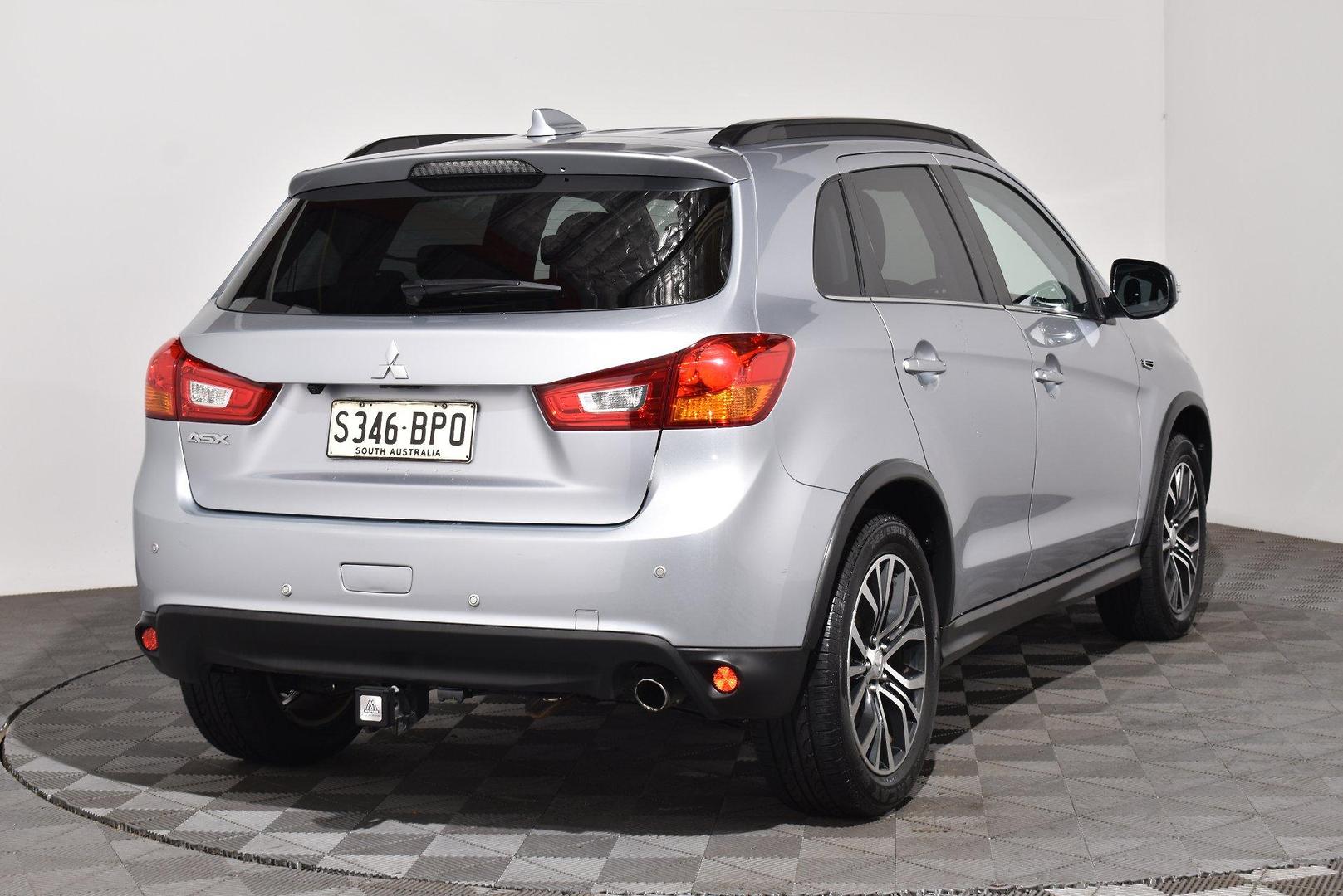 2016 Mitsubishi ASX LS — photo 14