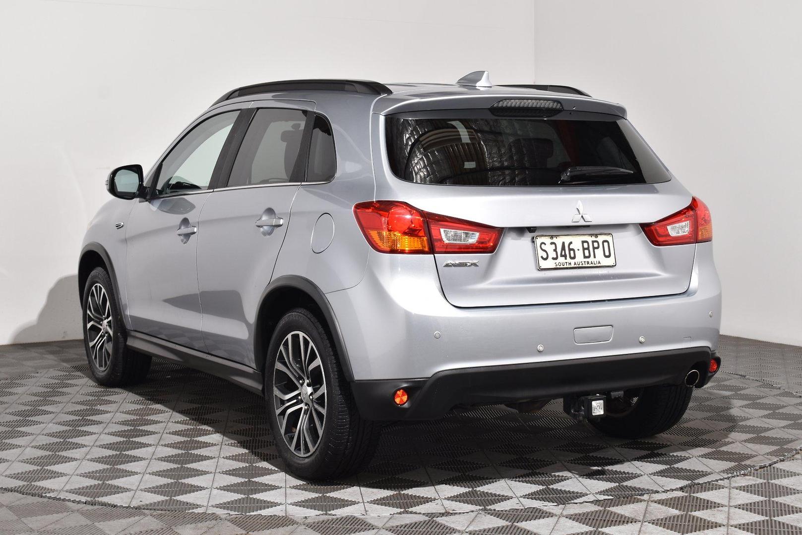 2016 Mitsubishi ASX LS — photo 2