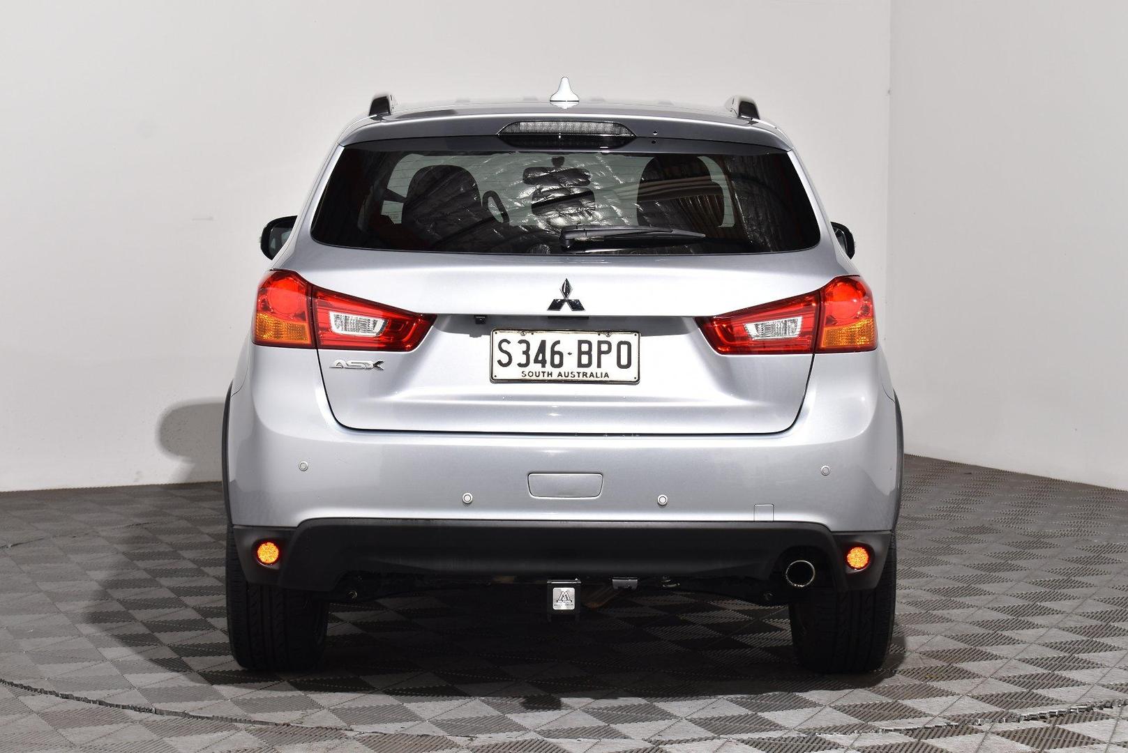 2016 Mitsubishi ASX LS — photo 4