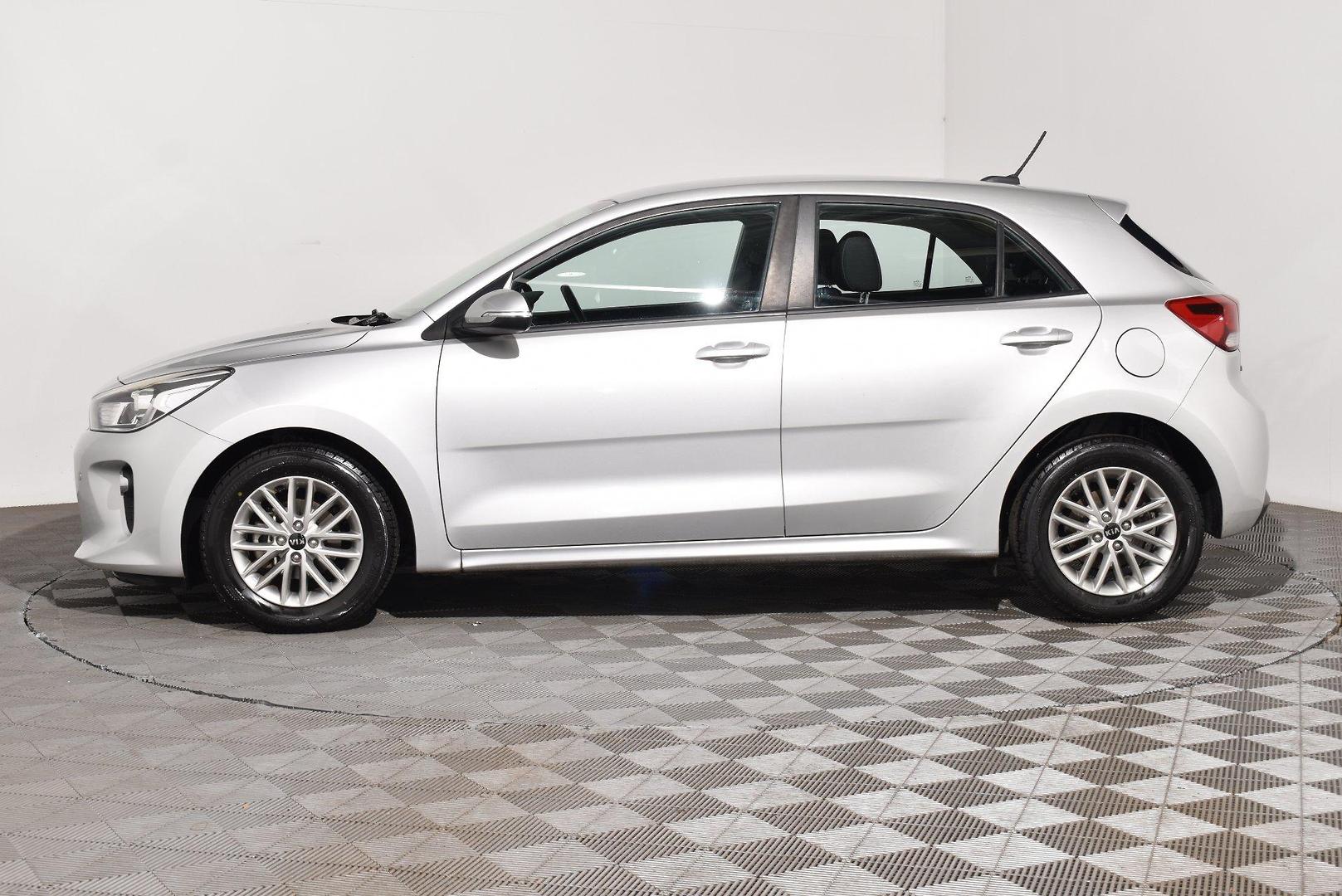 2017 Kia Rio Si — photo 11
