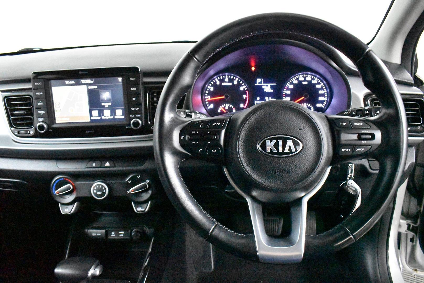 2017 Kia Rio Si — photo 5