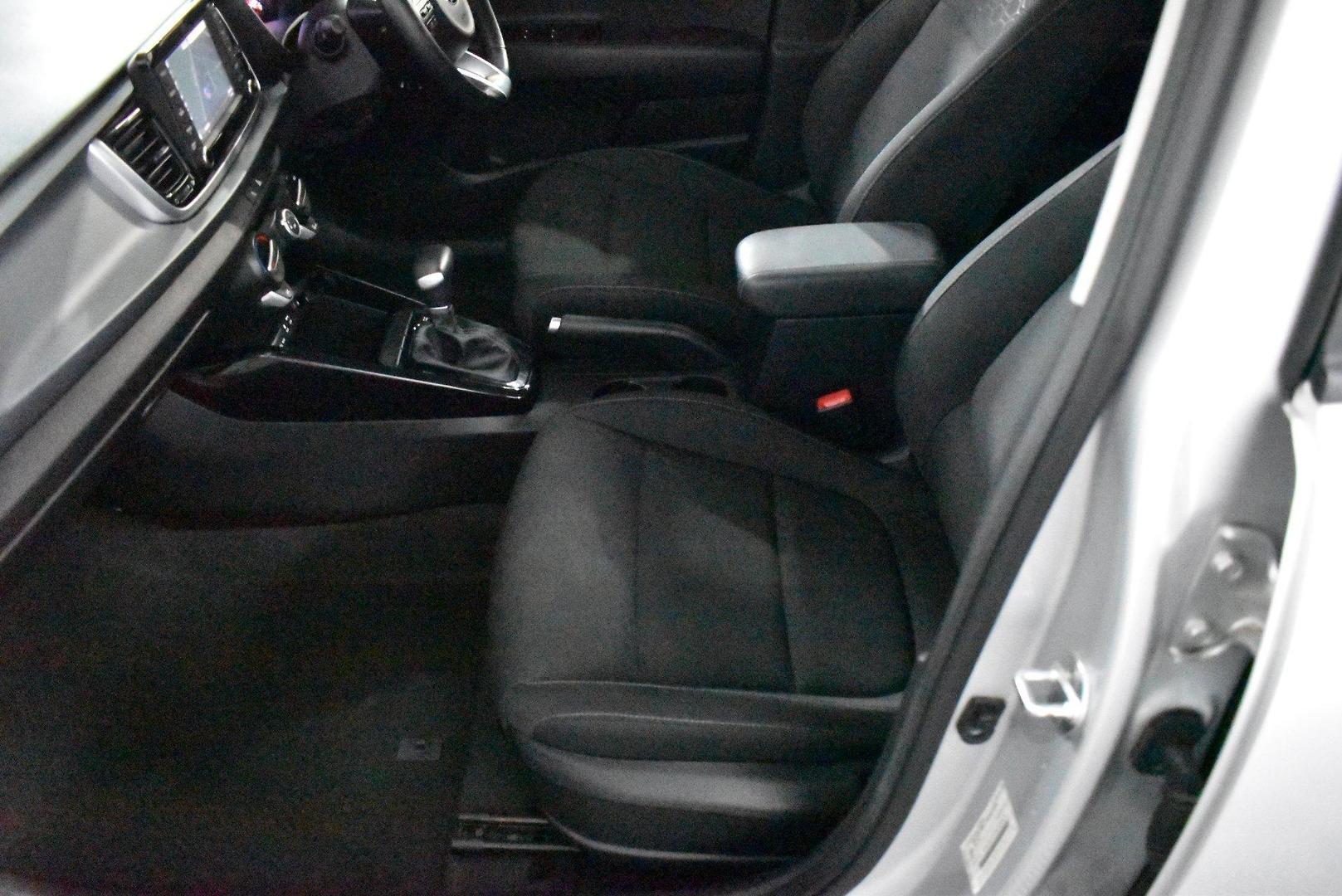 2017 Kia Rio Si — photo 7
