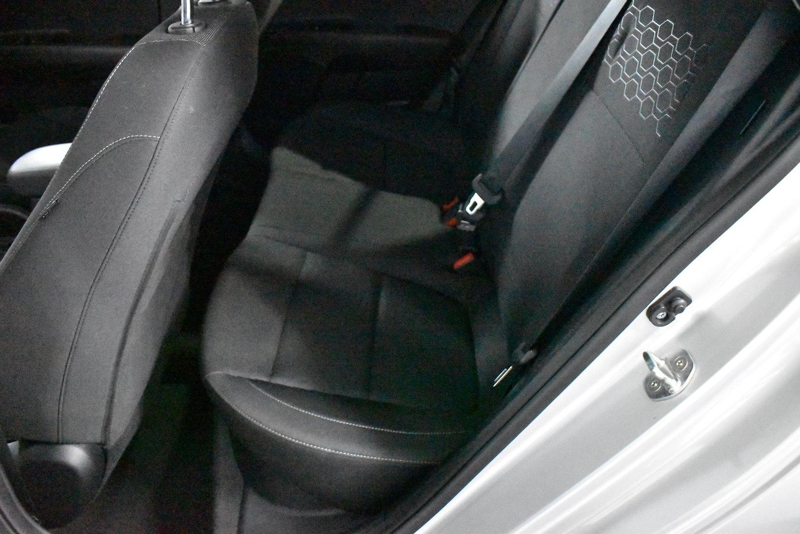 2017 Kia Rio Si — photo 8